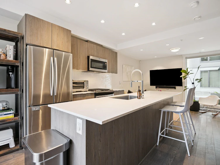 13-531 E 16th Avenue, Vancouver, BC, V5T 2V1 - 15