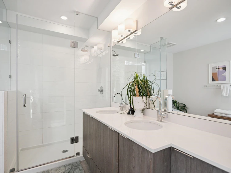 13-531 E 16th Avenue, Vancouver, BC, V5T 2V1 - 22