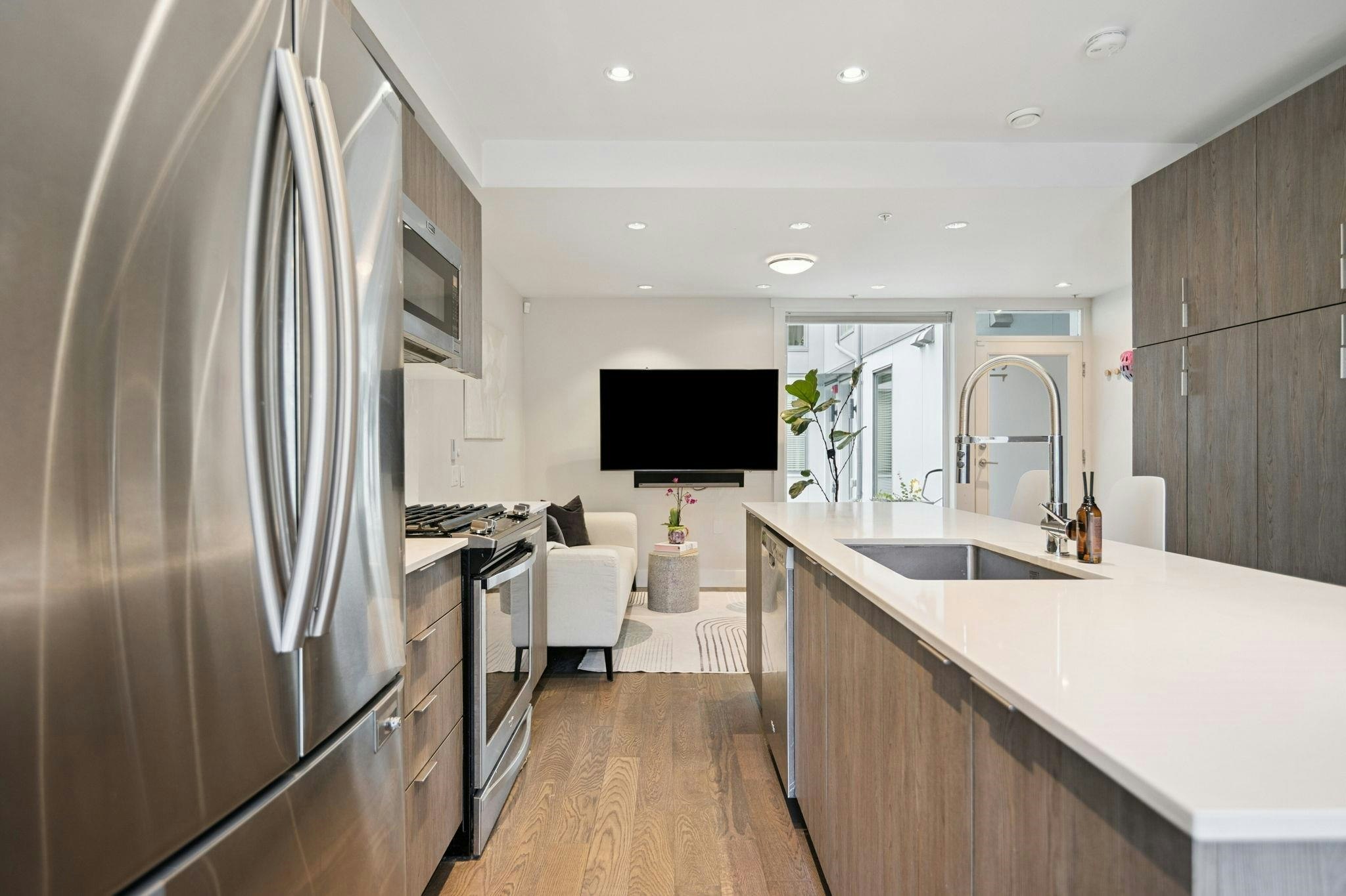 13-531 E 16th Avenue, Vancouver, BC, V5T 2V1 - 14