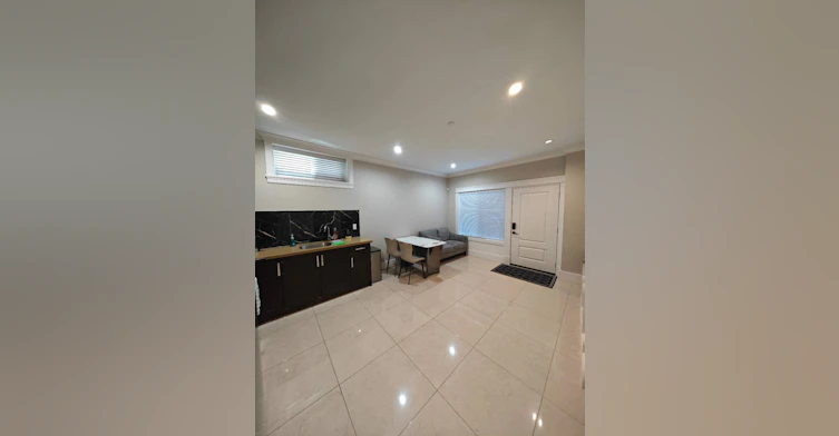 3000 West 40th Avenue, Vancouver, BC, V6N 3B3 - 4