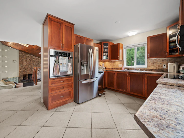 1003 Windward Drive, Coquitlam, BC, V3C 4M5 - 5