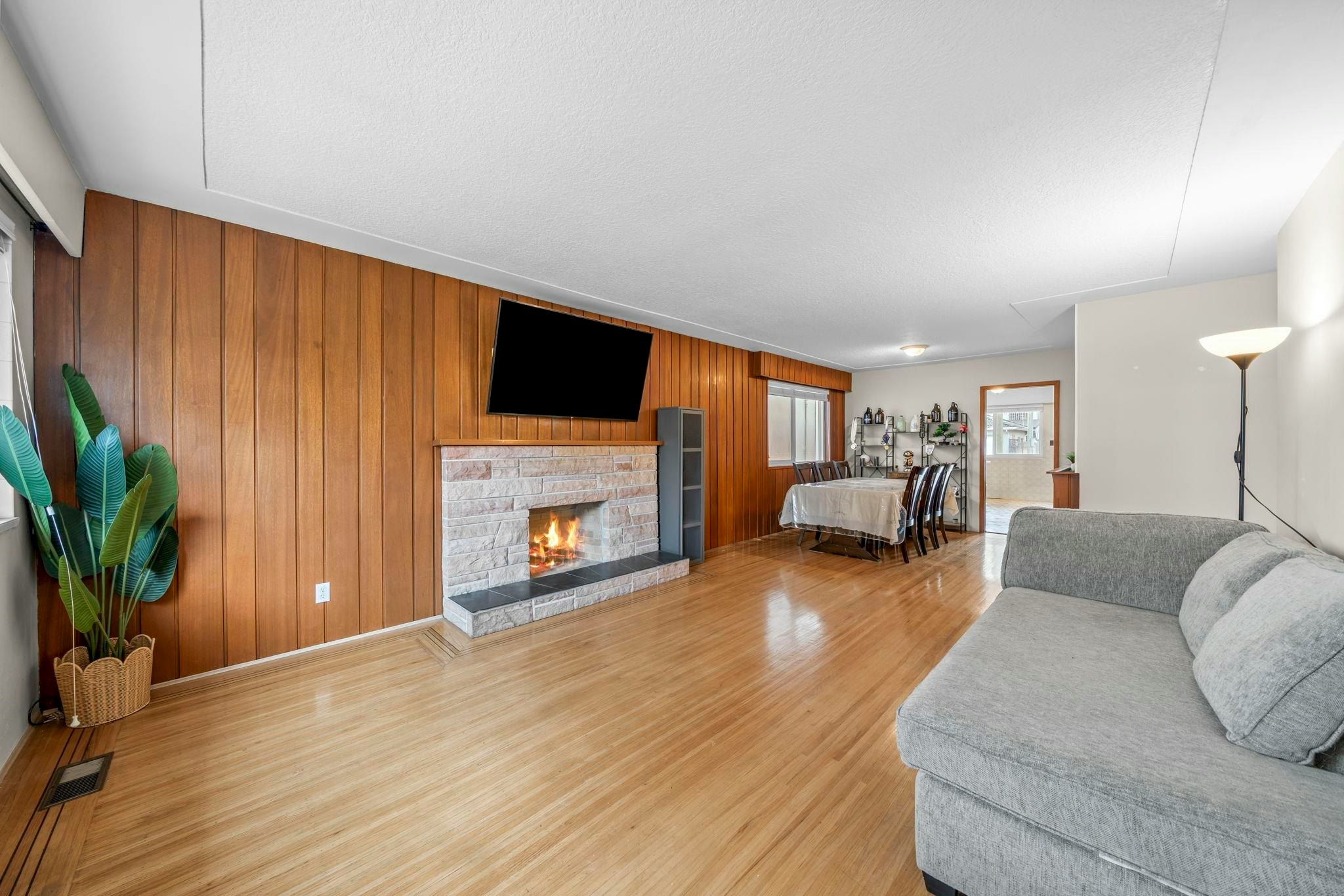 2634 Parker Street - 4