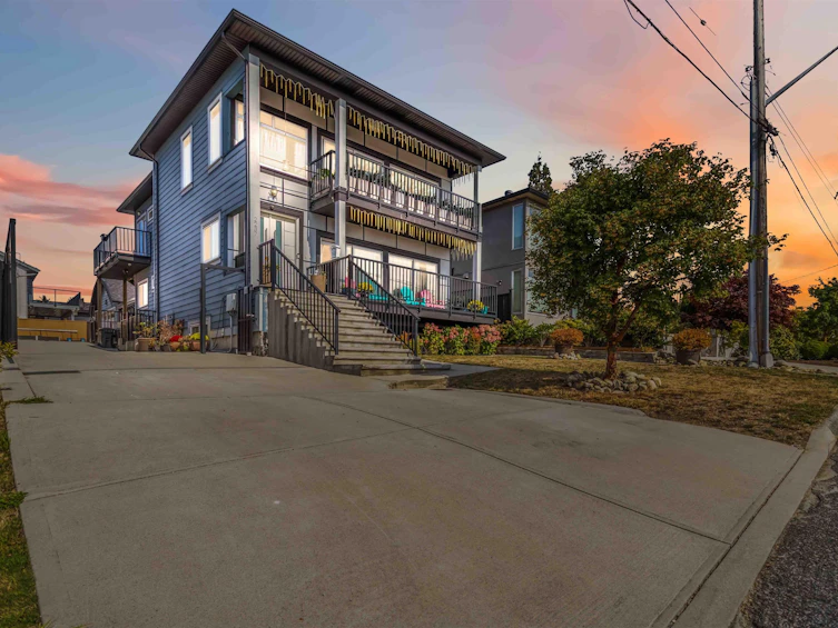 2237 Dublin Street, New Westminster, BC, V3M 3B2