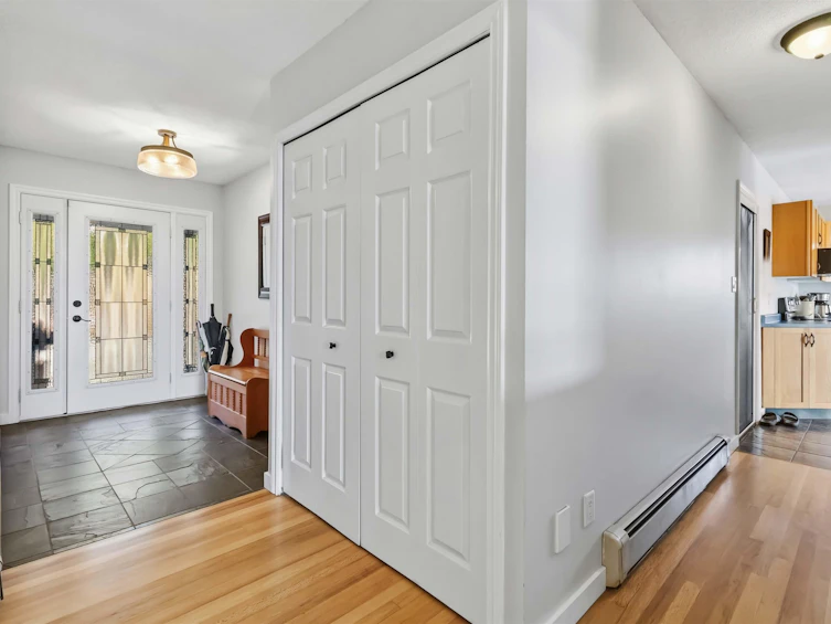 33017 14th Avenue, Mission, BC, V2V 2P3 - 4