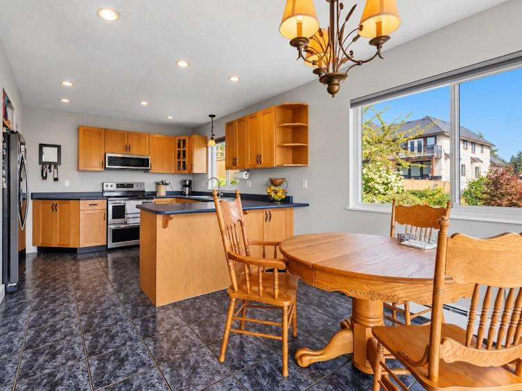 33017 14th Avenue, Mission, BC, V2V 2P3 - 9