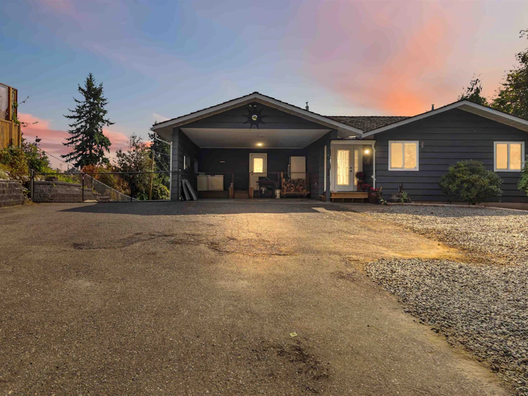 33017 14th Avenue, Mission, BC, V2V 2P3 - 34