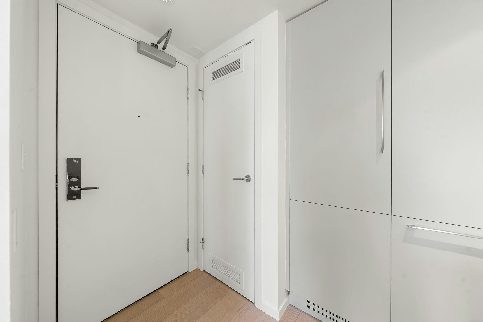 2501-1351 Continental Street, Vancouver, BC, V6Z 0C6 - 27