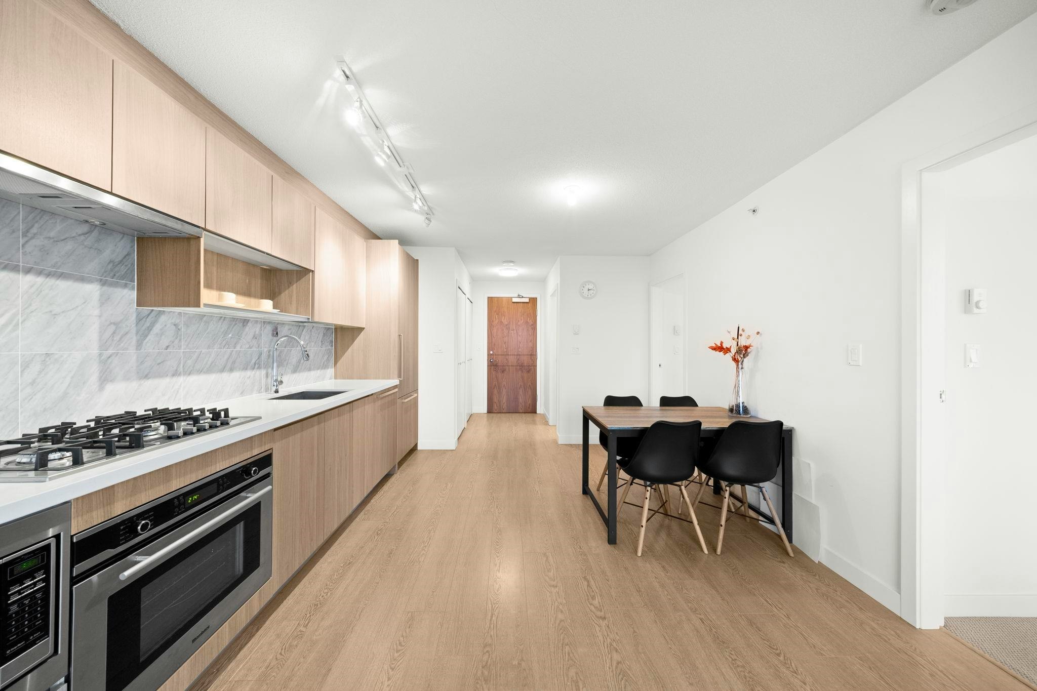 3209-13696 100 Avenue - 5
