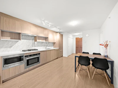 3209-13696 100 Avenue - 2