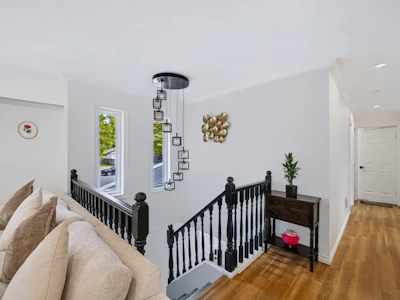 20046 37a Avenue - 4