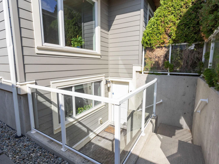 2228 Mahon Avenue, North Vancouver, BC, V7M 2T9 - 37
