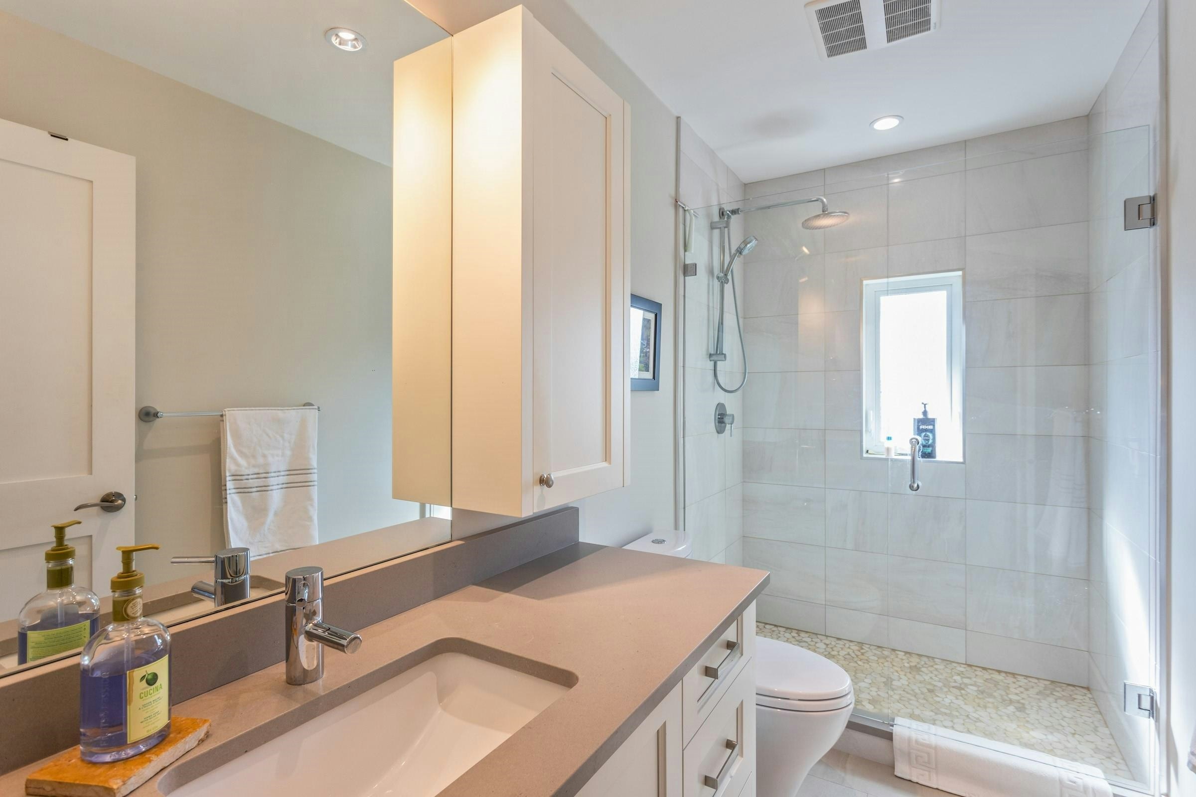 2228 Mahon Avenue, North Vancouver, BC, V7M 2T9 - 26