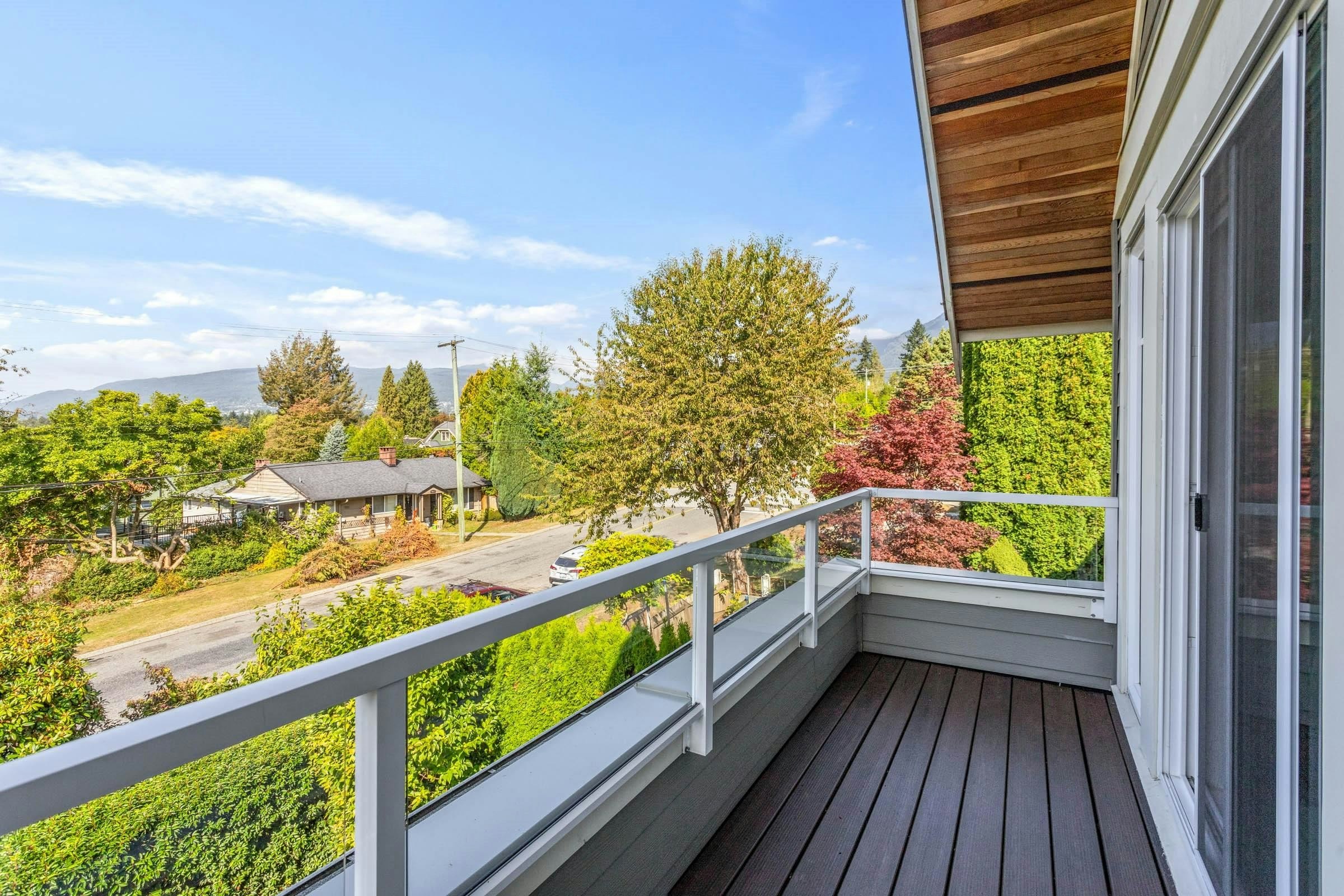 2228 Mahon Avenue, North Vancouver, BC, V7M 2T9 - 17