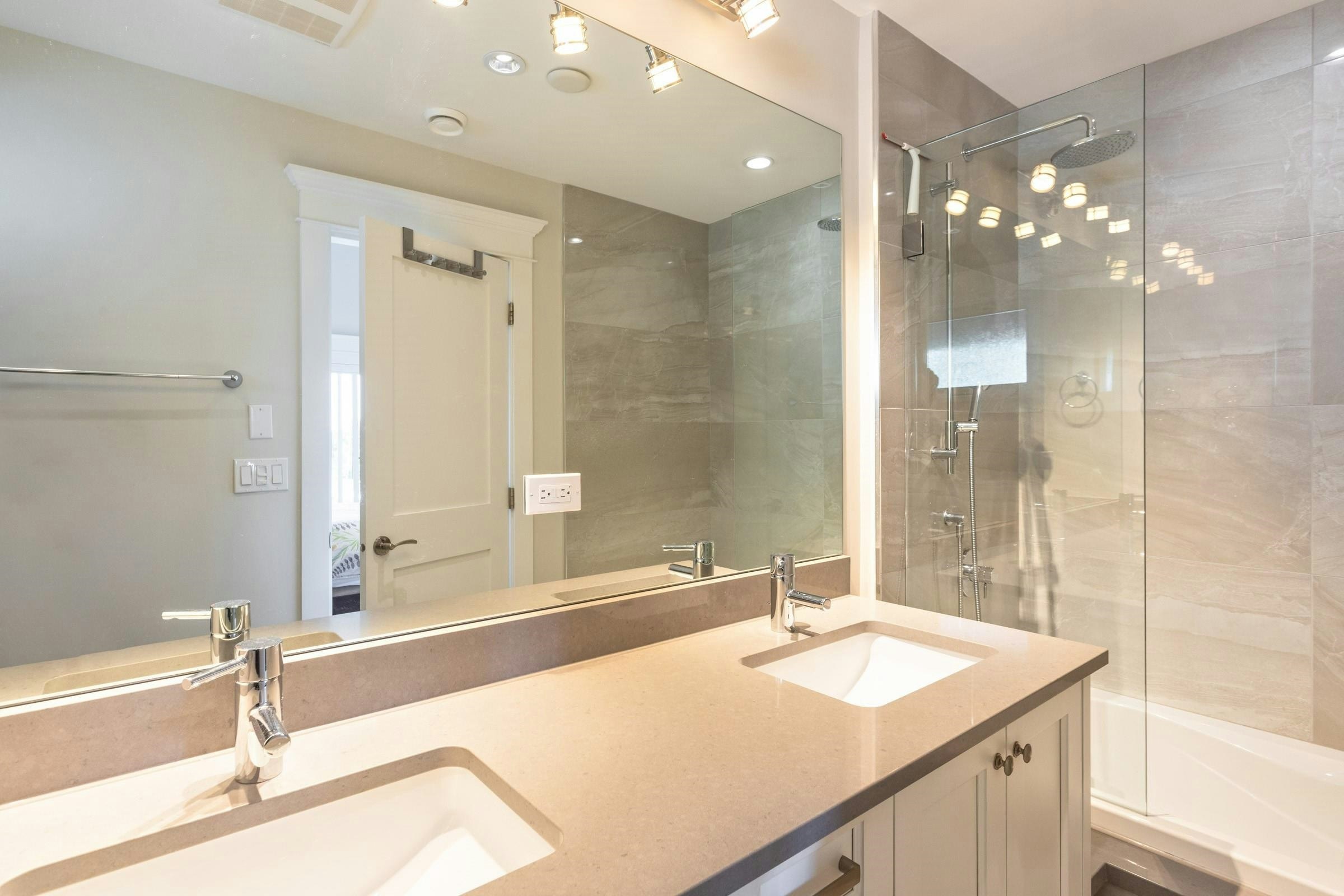 2228 Mahon Avenue, North Vancouver, BC, V7M 2T9 - 18