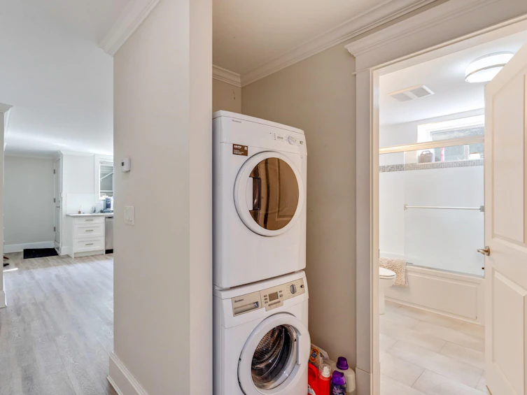 2228 Mahon Avenue, North Vancouver, BC, V7M 2T9 - 35