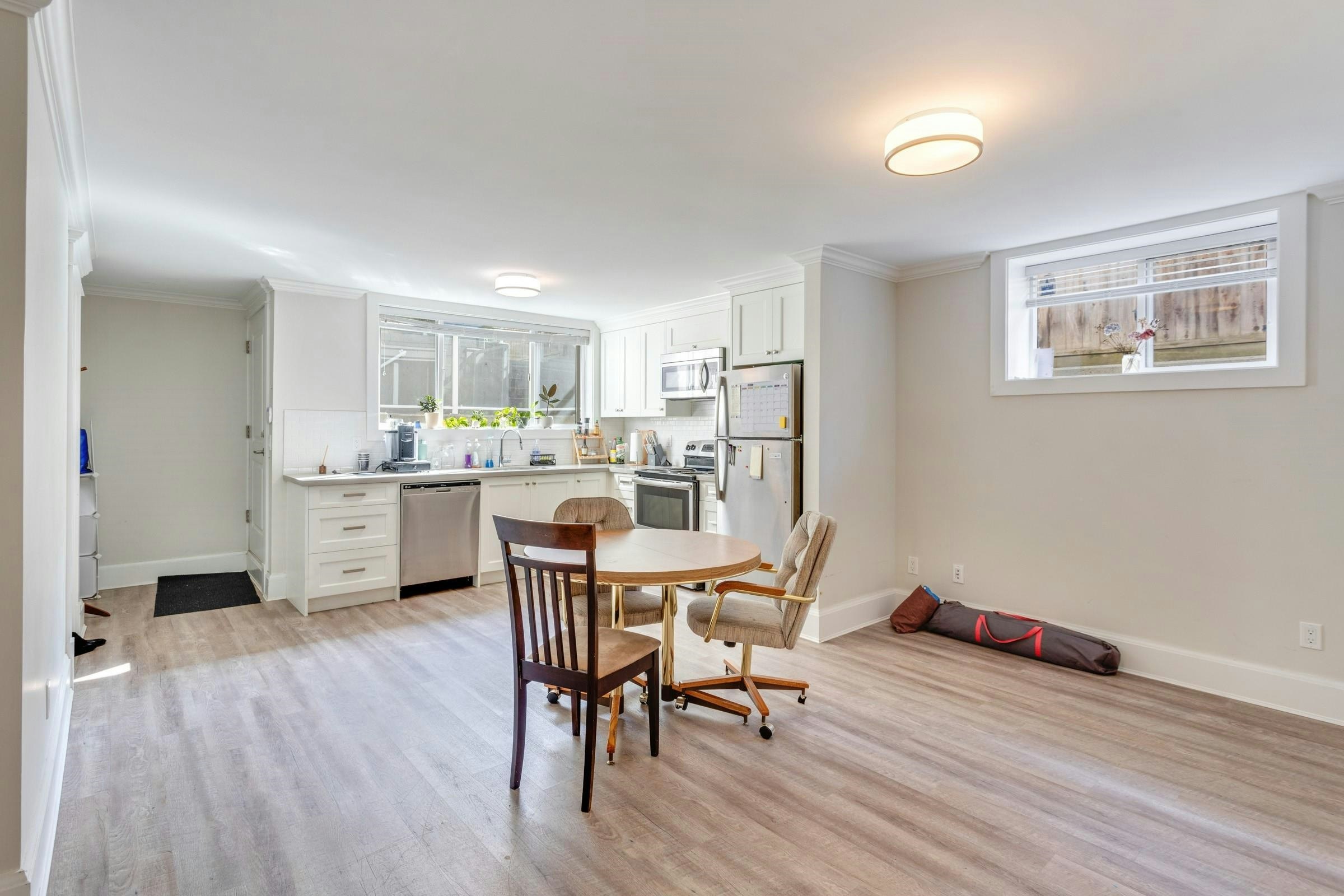 2228 Mahon Avenue, North Vancouver, BC, V7M 2T9 - 31