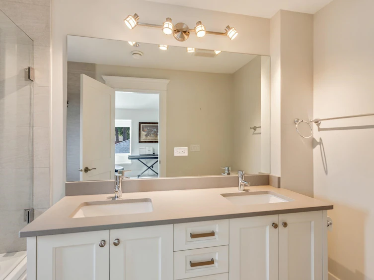 2228 Mahon Avenue, North Vancouver, BC, V7M 2T9 - 21