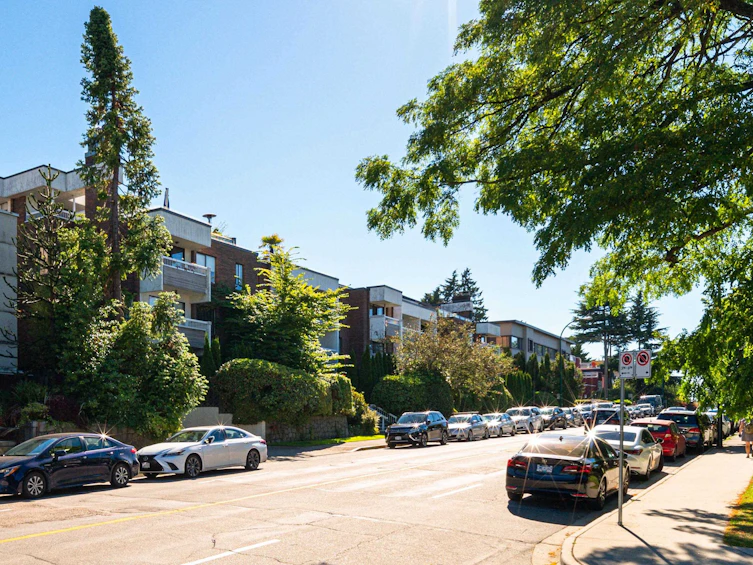 303-2450 Cornwall Avenue, Vancouver, BC, V6K 1B8 - 33