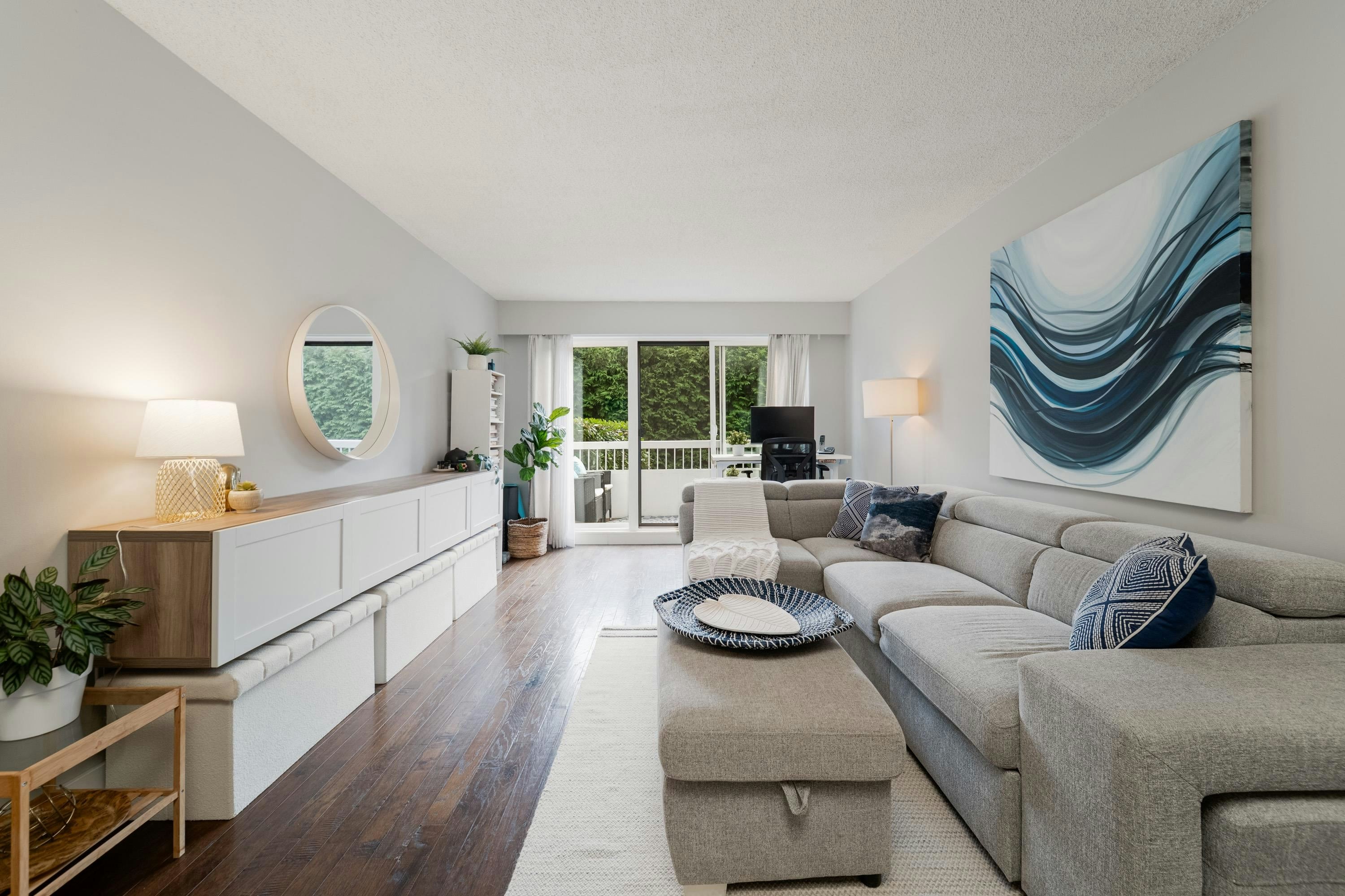 303-2450 Cornwall Avenue, Vancouver, BC, V6K 1B8
