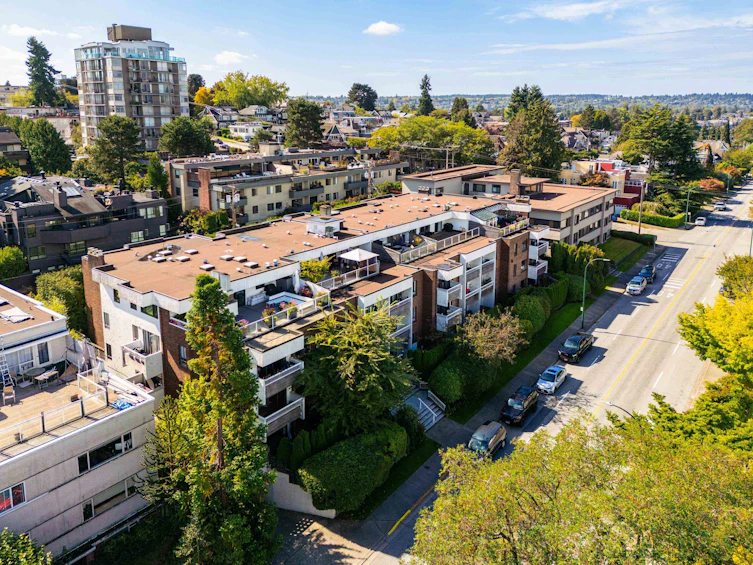 303-2450 Cornwall Avenue, Vancouver, BC, V6K 1B8 - 28