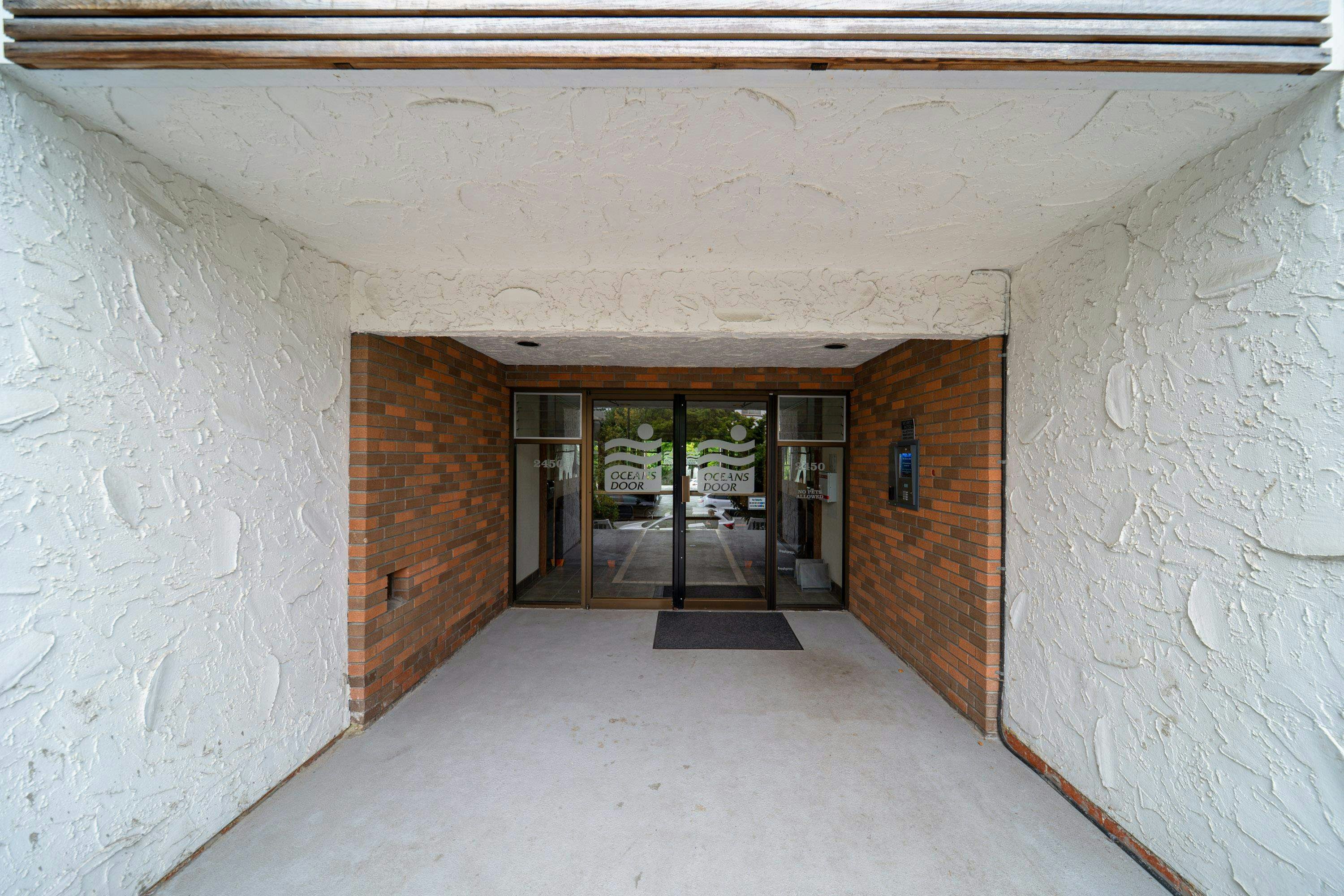 303-2450 Cornwall Avenue, Vancouver, BC, V6K 1B8 - 37