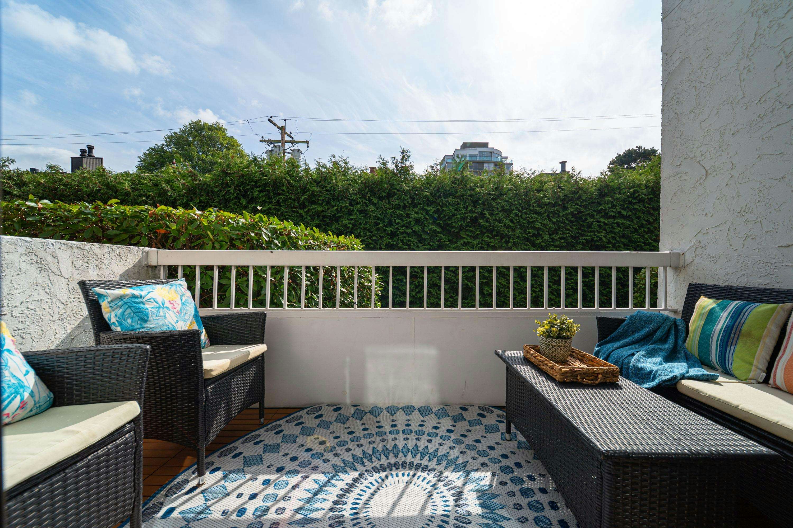 303-2450 Cornwall Avenue, Vancouver, BC, V6K 1B8 - 25