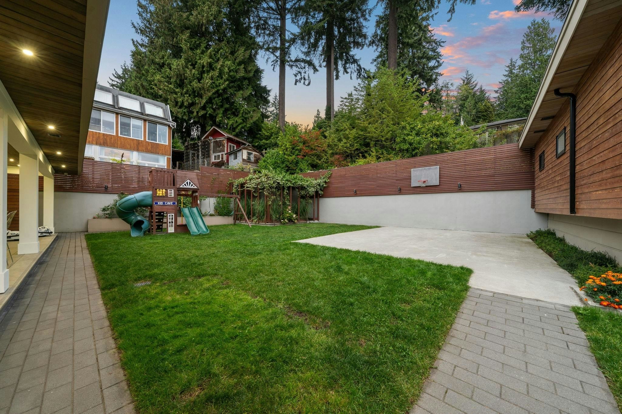 3980 Norwood Avenue, North Vancouver, BC, V7N 3R3 - 35