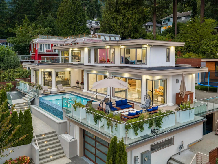 3980 Norwood Avenue, North Vancouver, BC, V7N 3R3 - 4