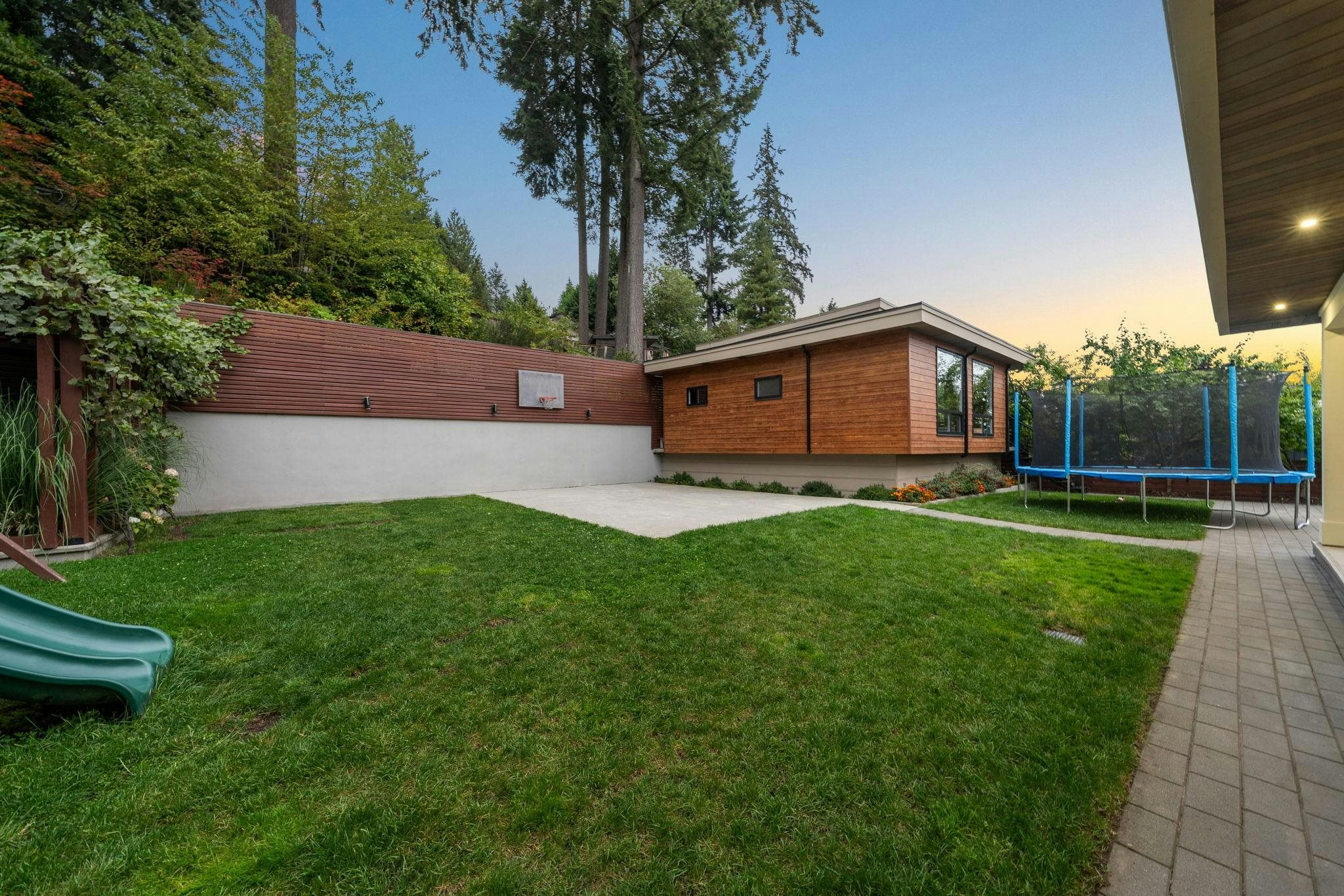 3980 Norwood Avenue, North Vancouver, BC, V7N 3R3 - 33