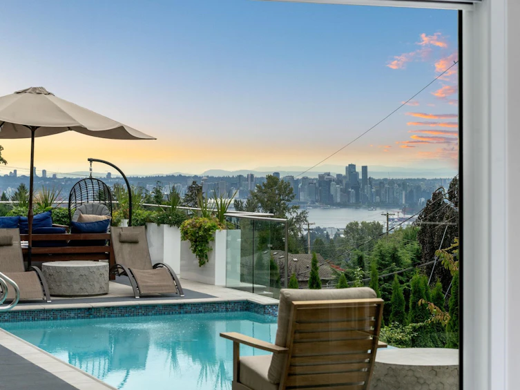 3980 Norwood Avenue, North Vancouver, BC, V7N 3R3