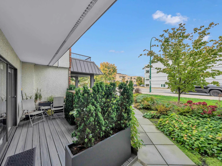 111-2040 Cornwall Avenue, Vancouver, BC, V6J 1E1 - 17