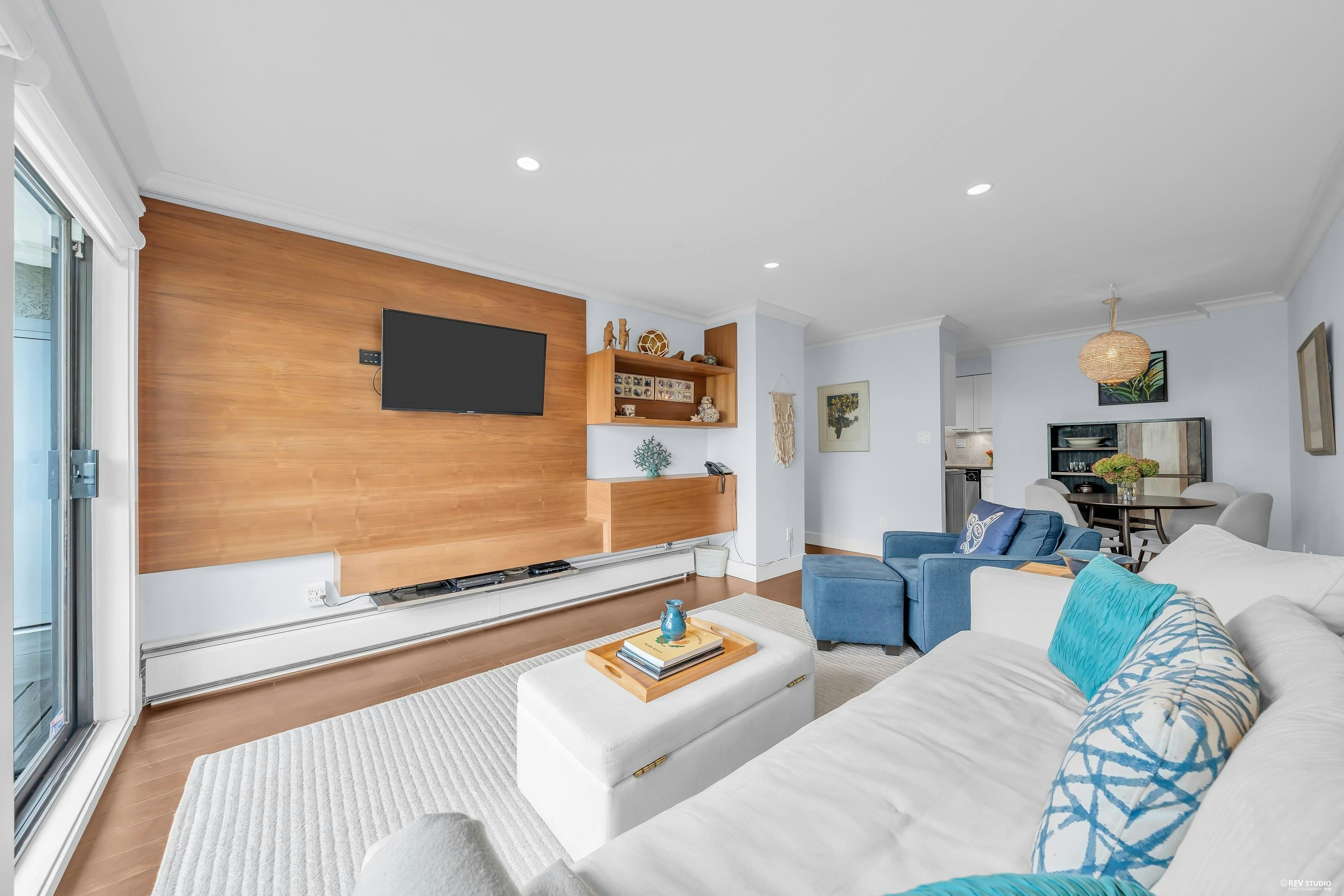111-2040 Cornwall Avenue - 4