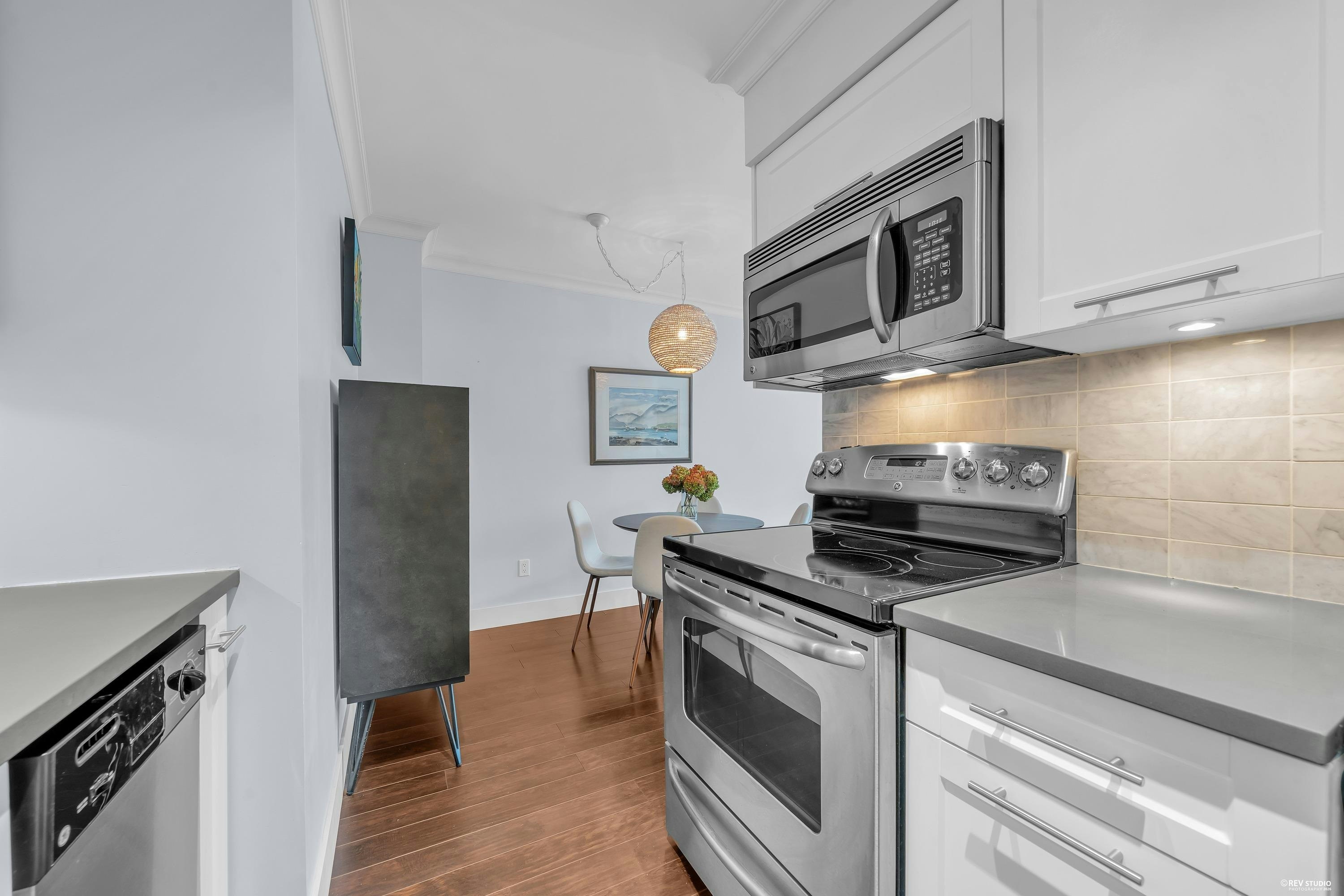 111-2040 Cornwall Avenue, Vancouver, BC, V6J 1E1 - 11