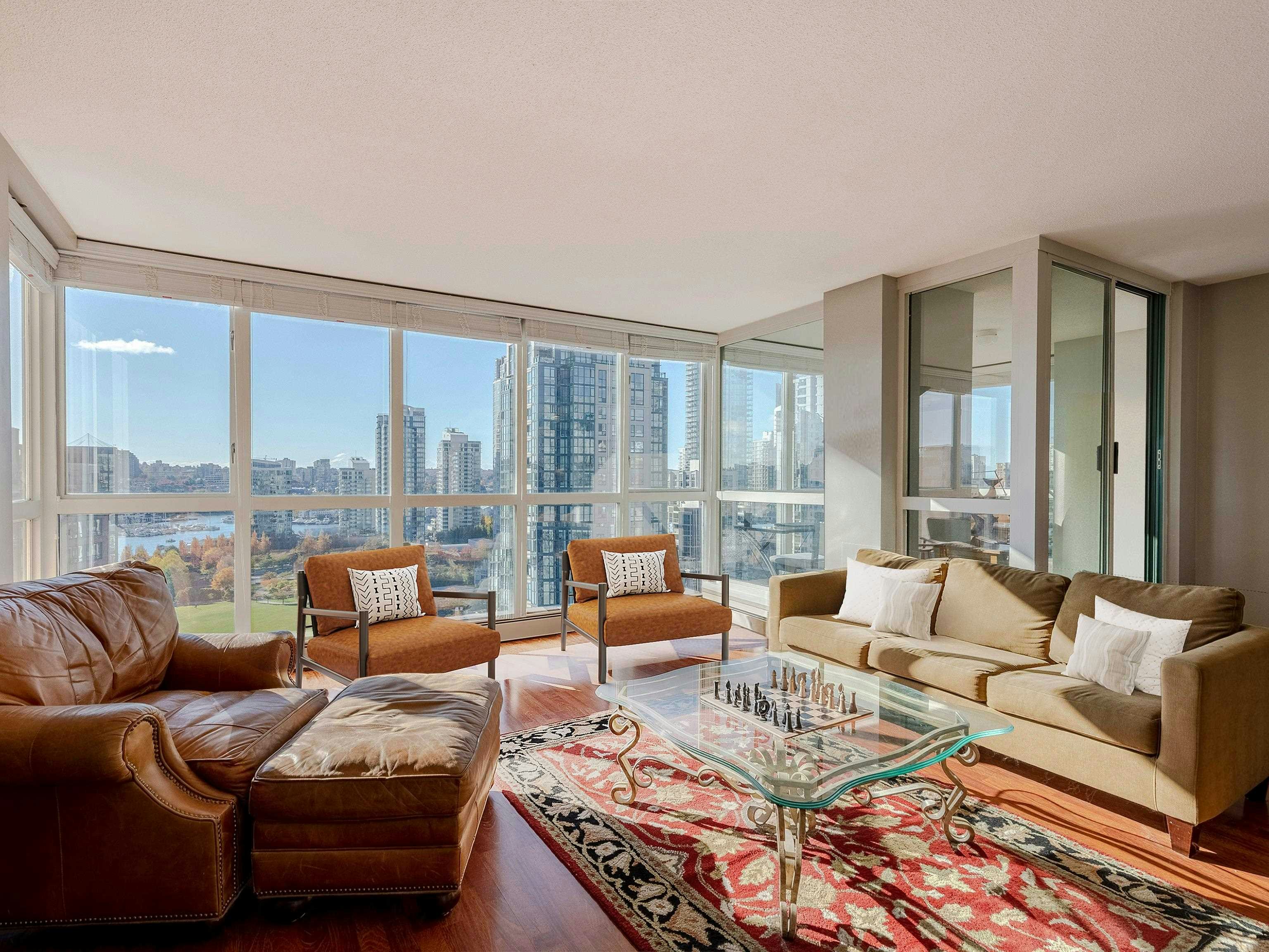 1703-212 Davie Street, Vancouver, BC, V6B 5Z4