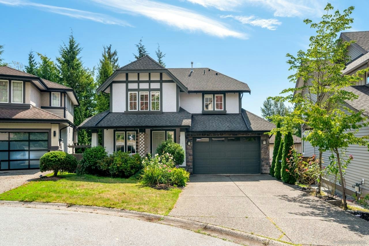 22 Maple Court, Port Moody, BC, V3H 5M8