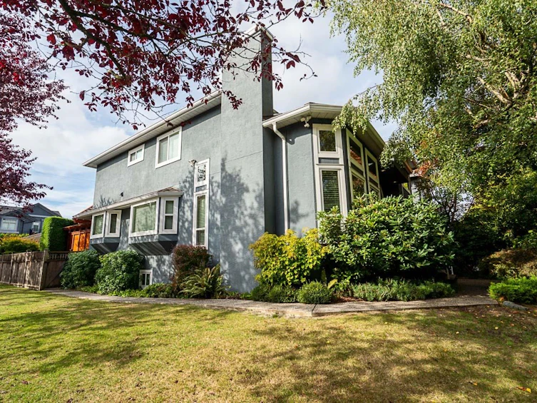 2308 W 14th Avenue, Vancouver, BC, V6K 2W3