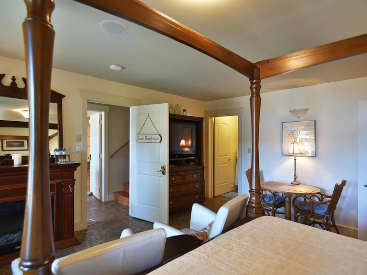 7545 Islets Place, Sechelt, BC, V7Z 0C5 - 19