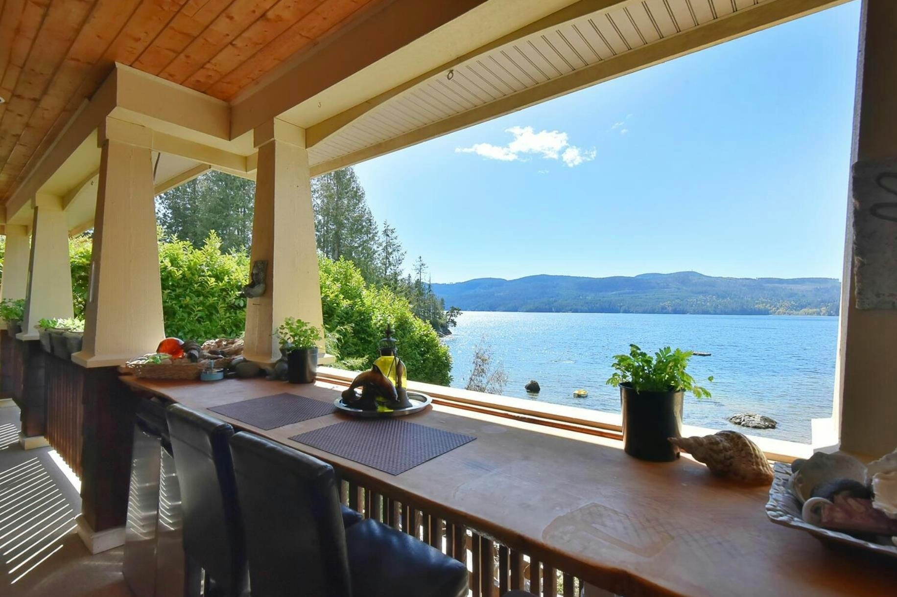 7545 Islets Place, Sechelt, BC, V7Z 0C5 - 7
