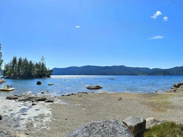 7545 Islets Place, Sechelt, BC, V7Z 0C5 - 3