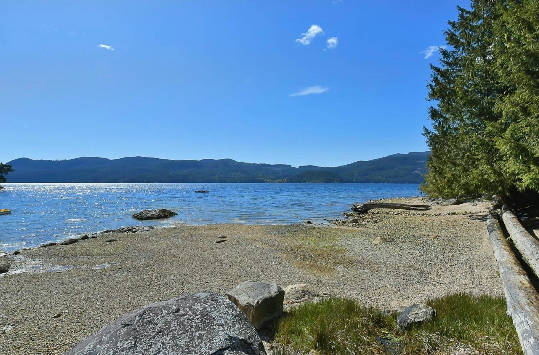 7545 Islets Place, Sechelt, BC, V7Z 0C5 - 36