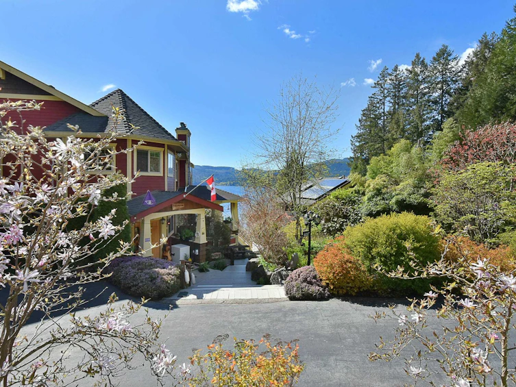 7545 Islets Place, Sechelt, BC, V7Z 0C5 - 39