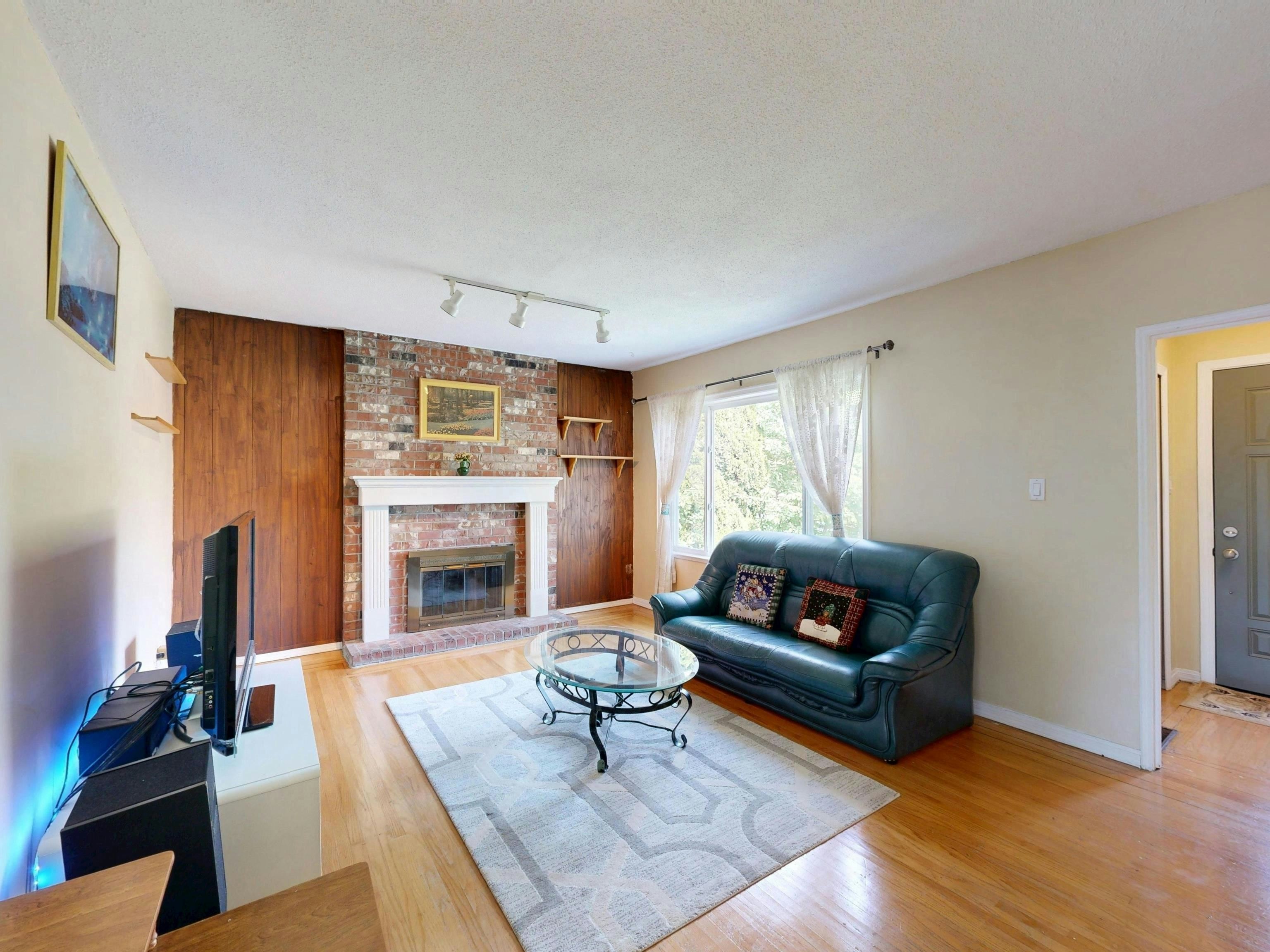 3157 Penticton Street - 4