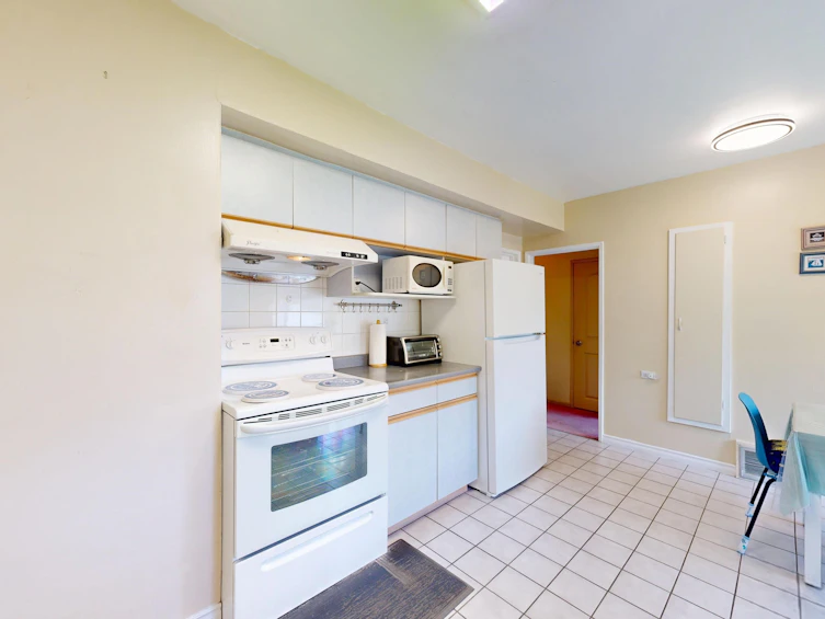 3157 Penticton Street, Vancouver, BC, V5M 3C6 - 8