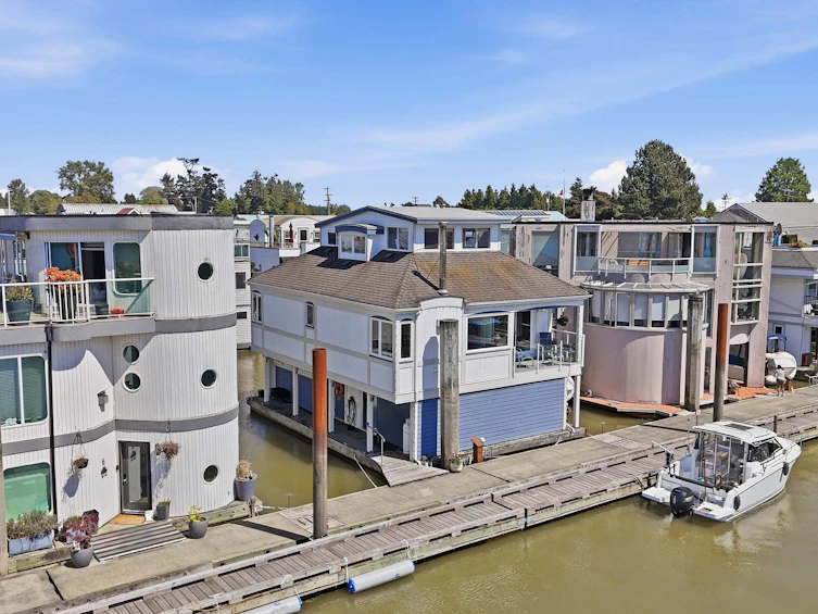 5-3459 W River Road, Delta, BC, V4K 4Y6