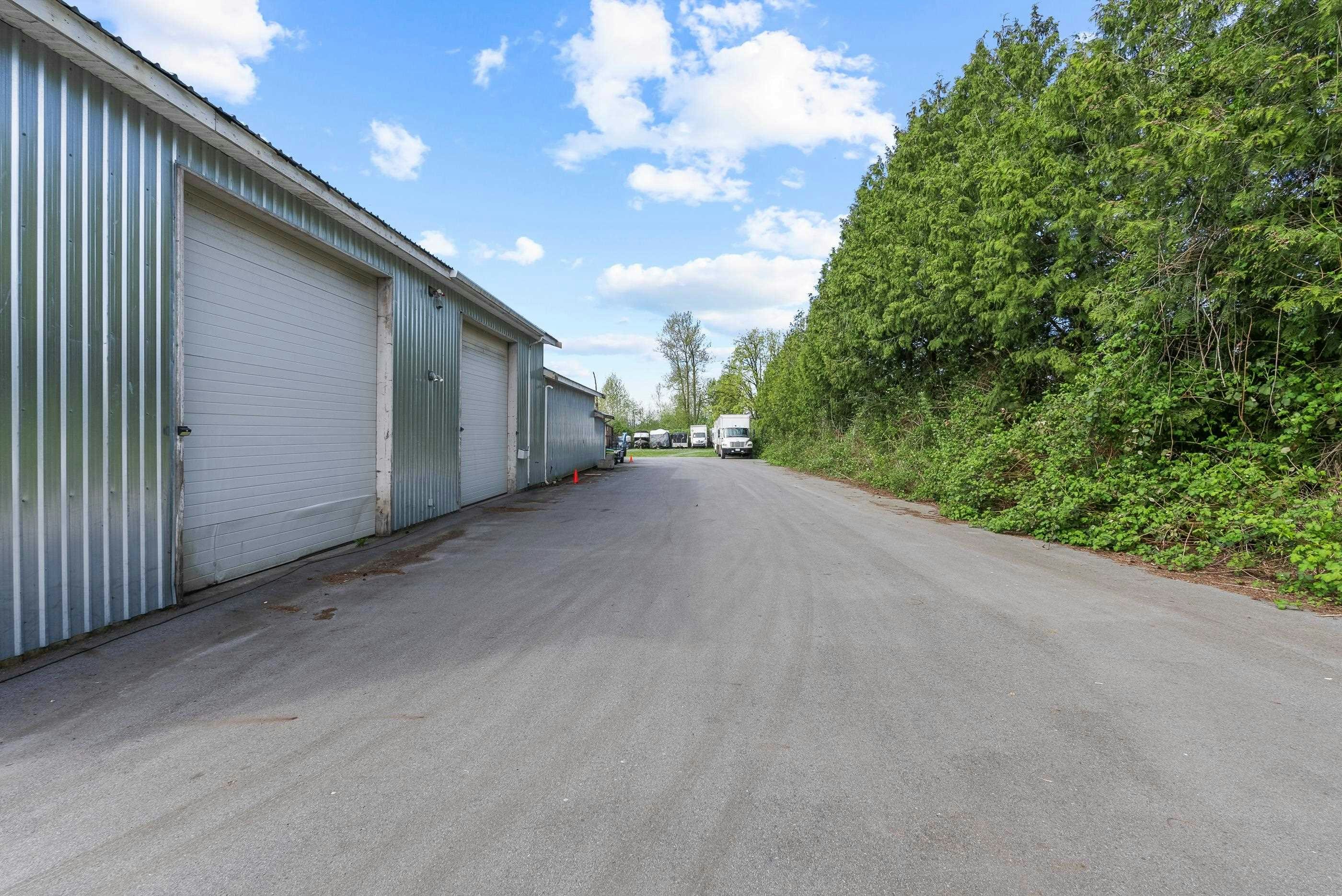 24985 32 Avenue, Langley, BC, V4W 2A1 - 32
