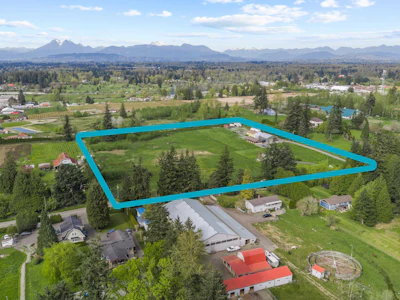 24985 32 Avenue - 2