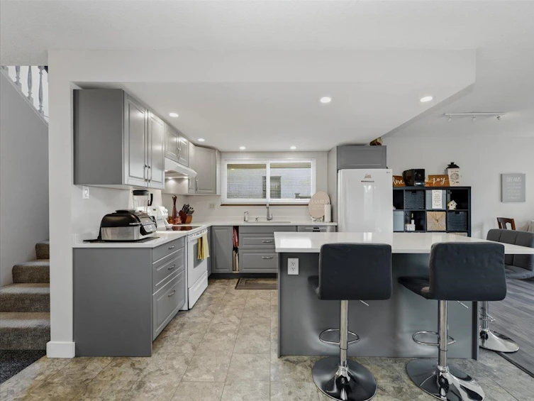 4628 Hermitage Drive, Richmond, BC, V7E 4N4 - 5