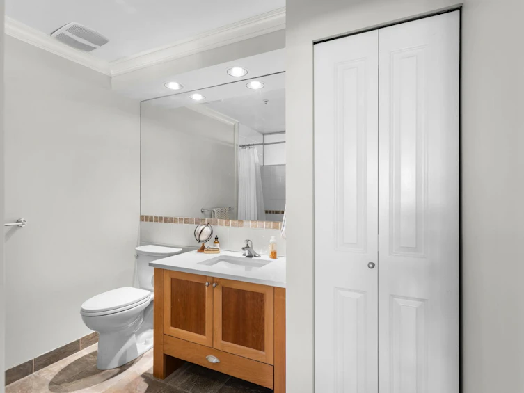 307-15350 16a Avenue Avenue, Surrey, BC, V4A 1S9 - 18