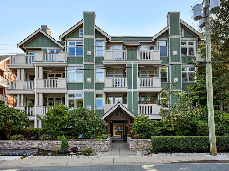 307-15350 16a Avenue Avenue, Surrey, BC, V4A 1S9