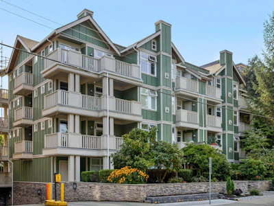 307-15350 16a Avenue Avenue - 2